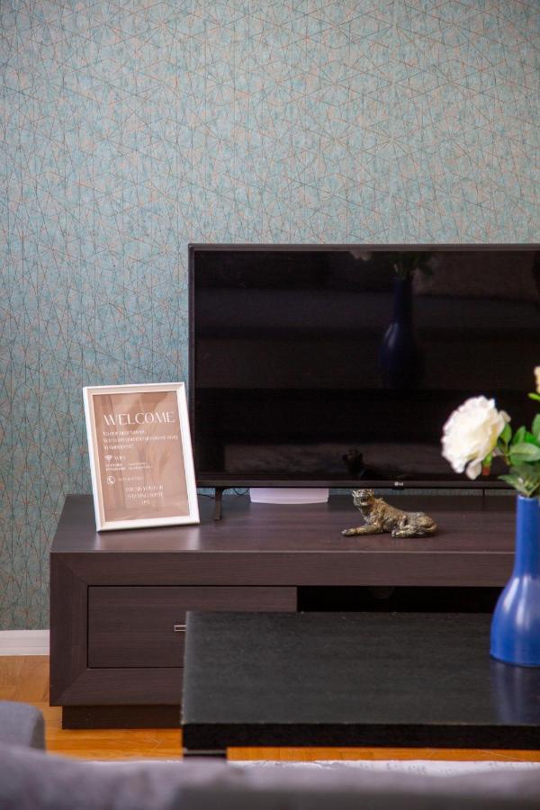 Central Gozsdu Aparment By Quentin Homes Budapest Bagian luar foto